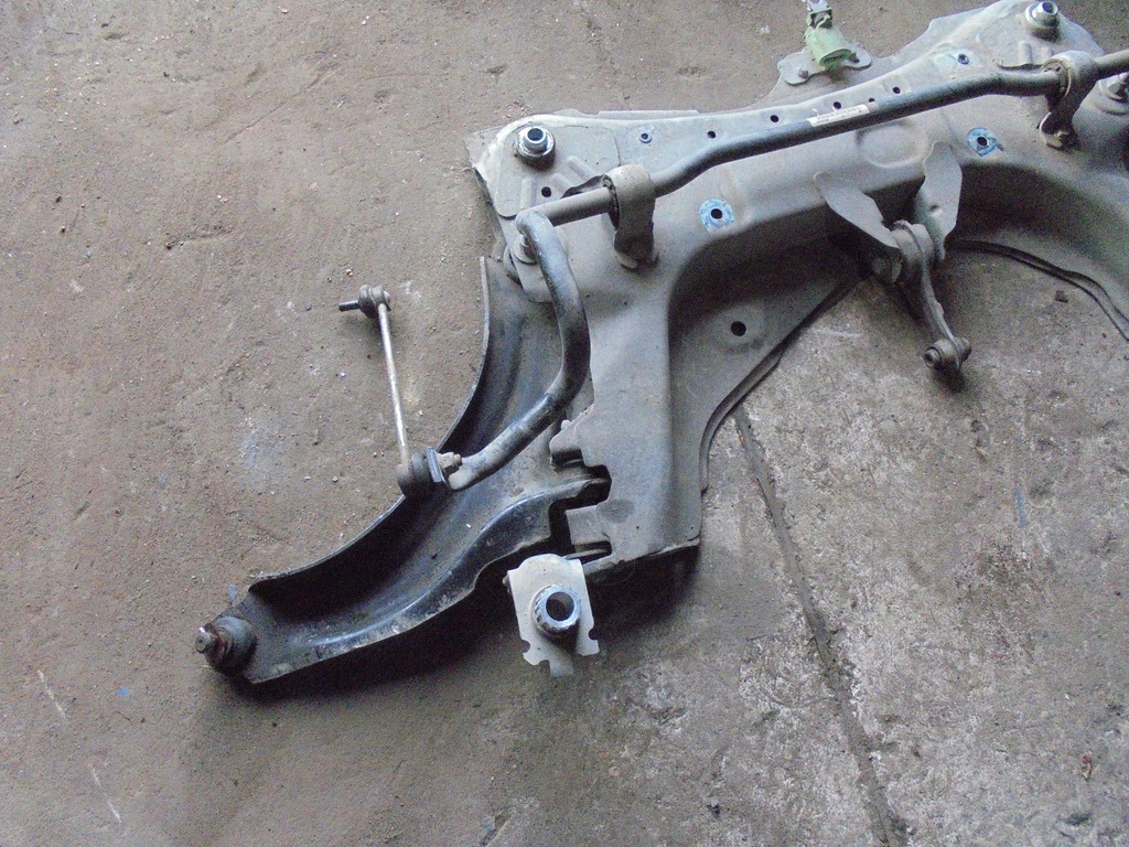 фото №2, Подрамник подрамник перед renault clio iv lift 2018 хэтчбек