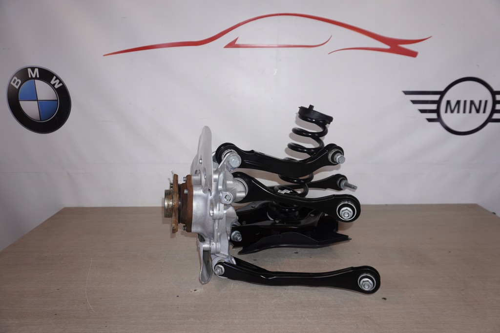 фото №1, Поворотний кулак важелі задня bmw g22 g23 6879526 3473km.