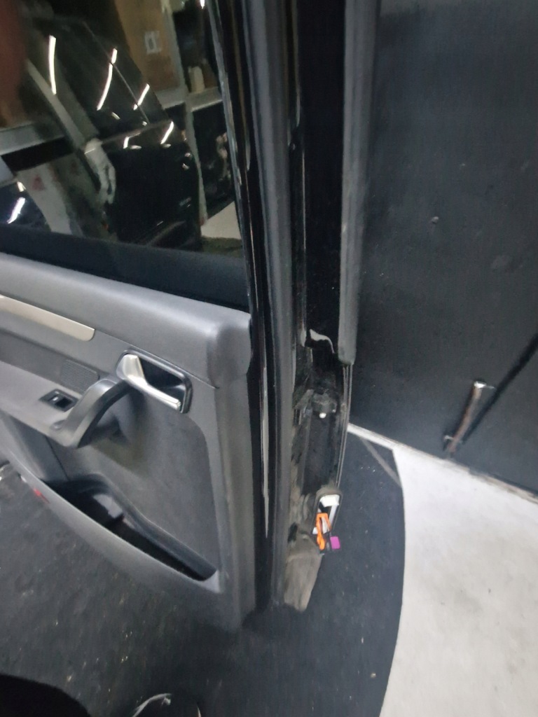 фото №7, Двері лівий задня vw touran i fl lc9x