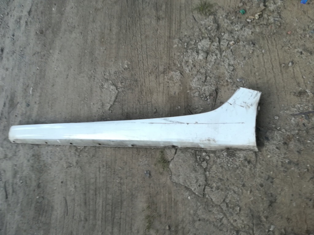 фото №1, Левый порог renault zoe