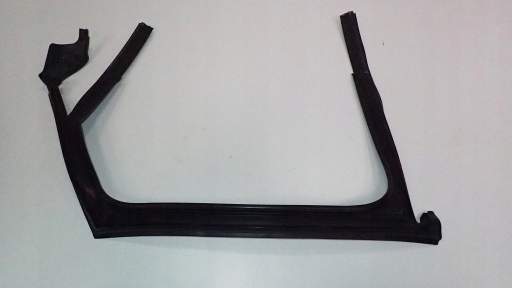 Прокладка скло двері правий 4g9839432 audi a6 c7 Київ