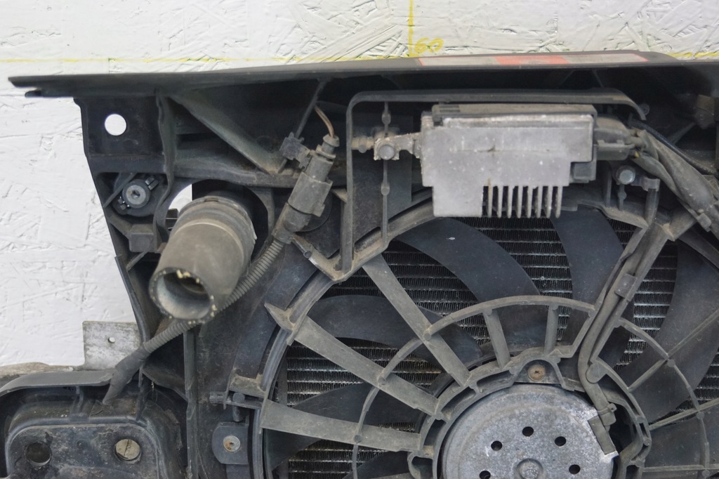 фото №13, Pas передний радиатор audi a6 c6 2.0 tdi автоматическая коробка передач