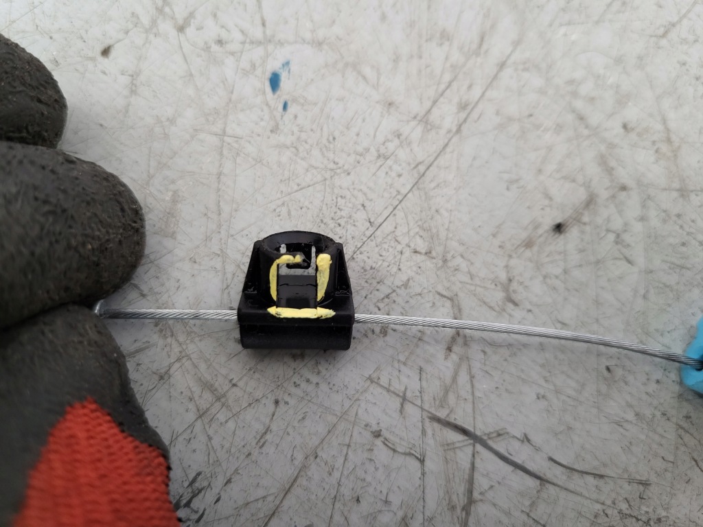 Ford fiesta mk7 рестайлинг  трос ручка сиденье 3d правый с Разборки