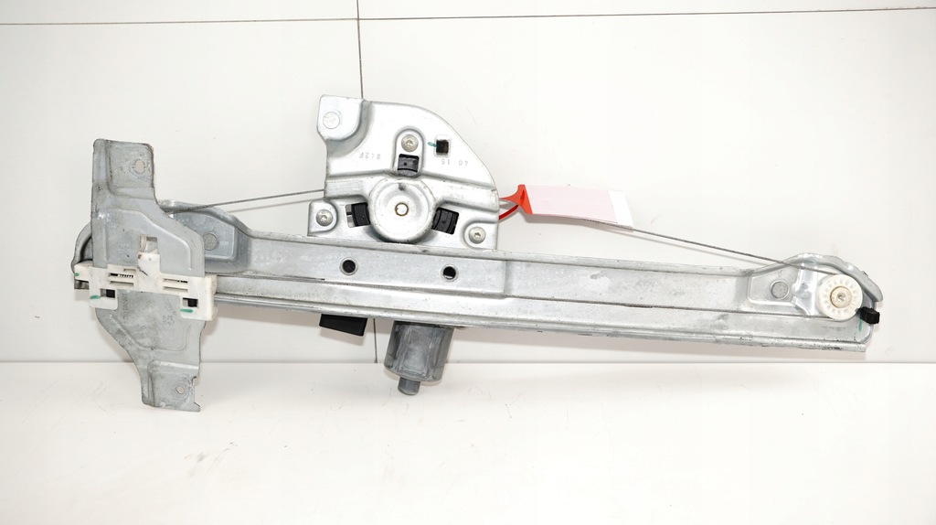 фото №8, Механизм стекло левый перед peugeot 2008 13-19r