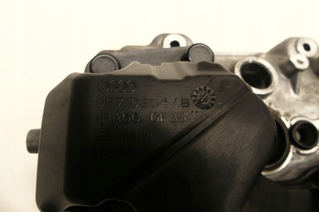 фото №7, Audi q7 sq7 q8 sq7 a8 d5 4.0 tdi v8 60tdi cza кришка клапанів ліва