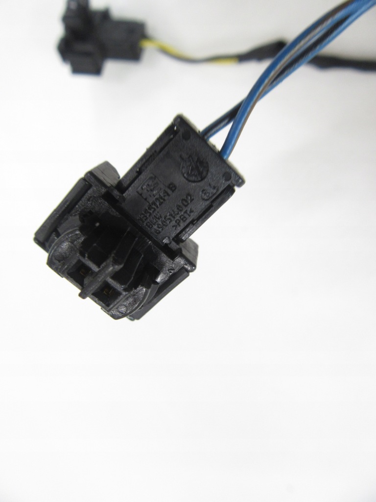 Колодка штекер подушка безпеки шторки безпеки поперечина безпеки натягувача bmw Недорого