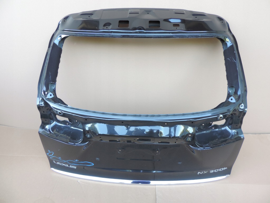 фото №1, Lexus nx 2014 2015 2016 2017 задняя крышка багажника