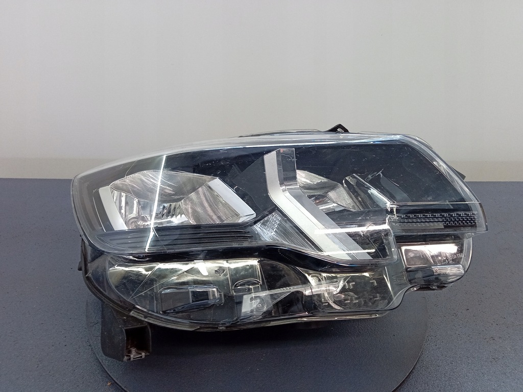 фото №1, Peugeot rifter фара правий eu 90146195