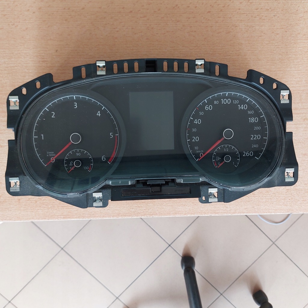 фото №1, Vw golf vii 1.6 tdi лічильник 5g0920861a