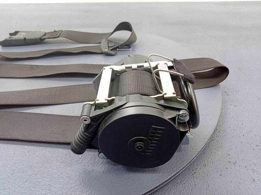 фото №4, Bmw 1 f40 pas безпеки перед правий 7456264