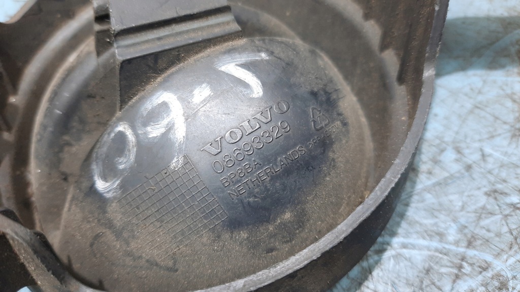 фото №6, Volvo s60 заглушка бампера решётка противотуманной фары левая