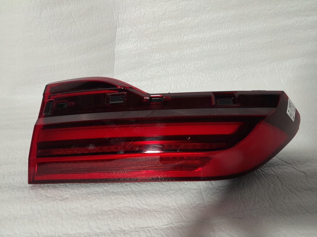 фото №13, Bmw x7 g07 лампы задняя комплект usa 5a164a6 5a164a5 5a164a4 5a164a3