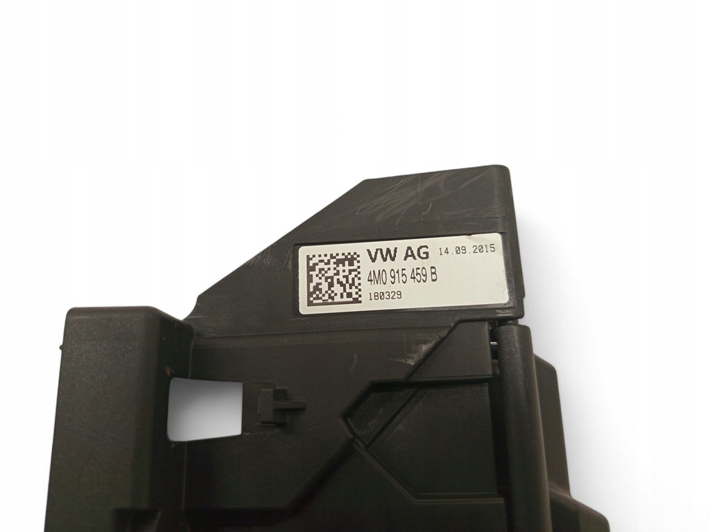 фото №5, Audi q7 4m 4m0915459b клеммы