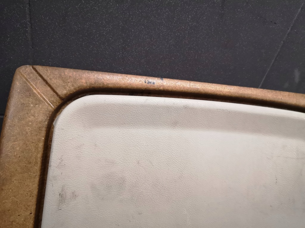 фото №7, Корпус сиденье правый перед задняя audi a8 d2 krem