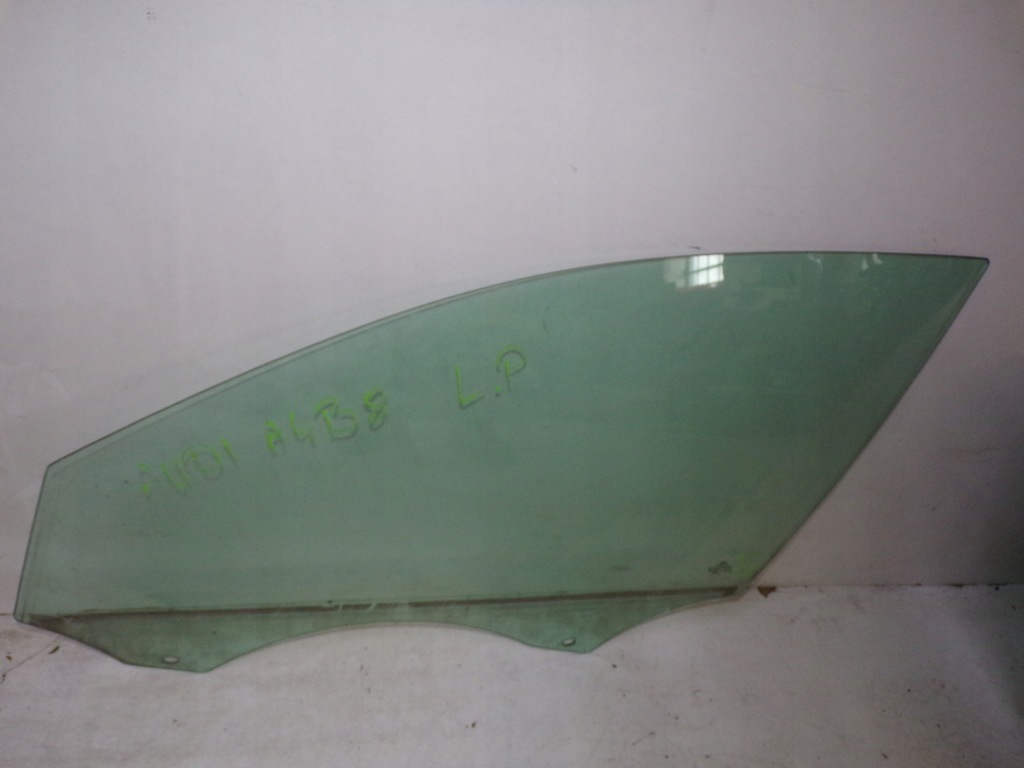 фото №1, Стекло дверь правый/левый перед audi a4 b8