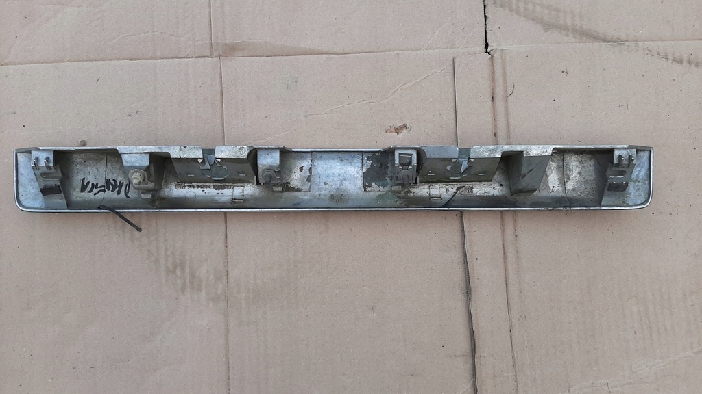 фото №10, Chrysler pacifica молдинг кришки багажника хром