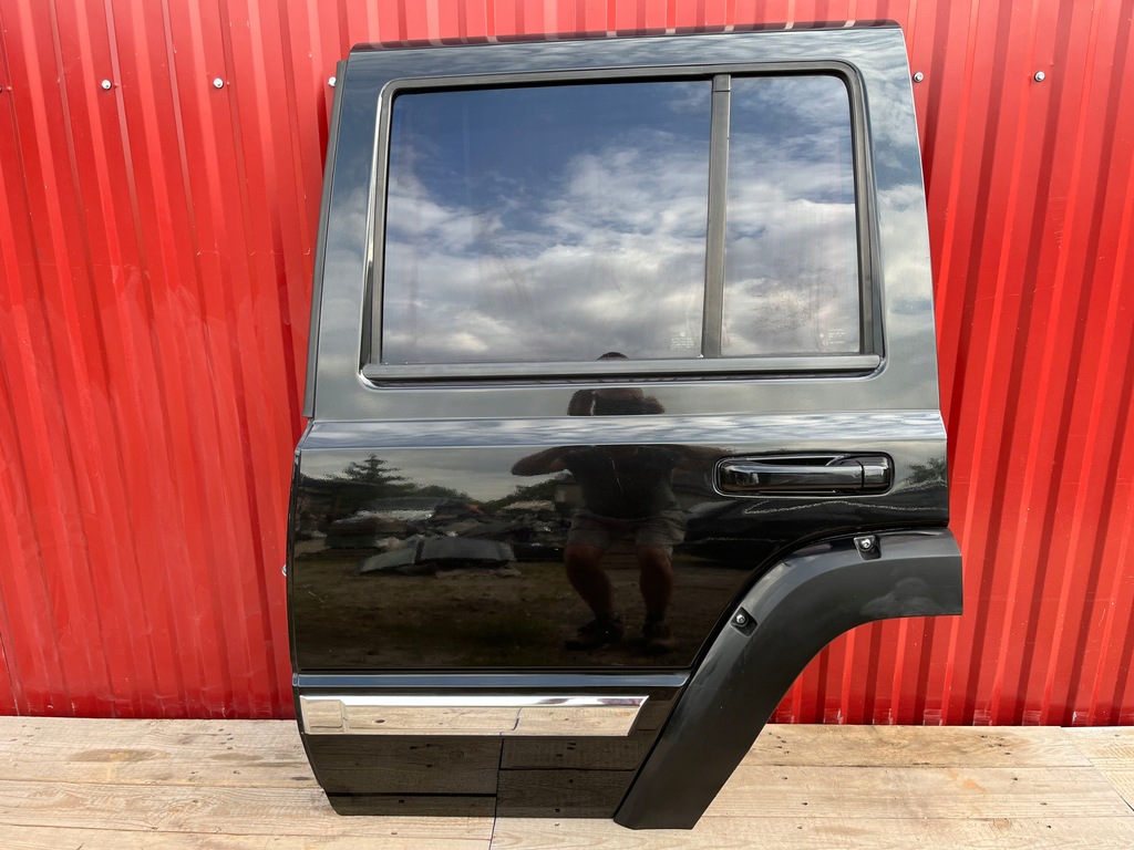фото №1, Jeep commander дверь левый задняя оригинал perfekt