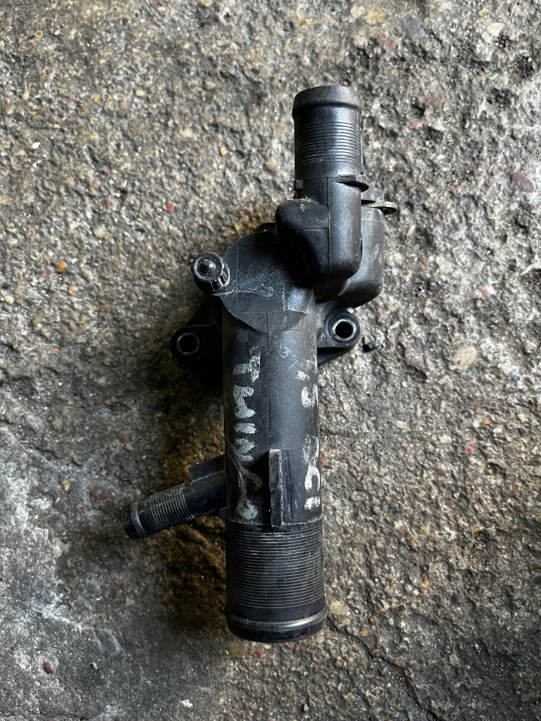 фото №1, 14 twingo 1.5dci корпус термостата термостат