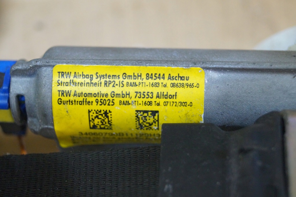 фото №13, Pas безпеки правий перед peugeot 3008 i