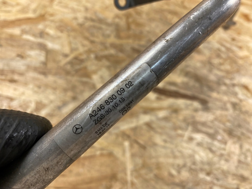 фото №9, Wąż шланг кондиціонера mercedes w176 a2468300902