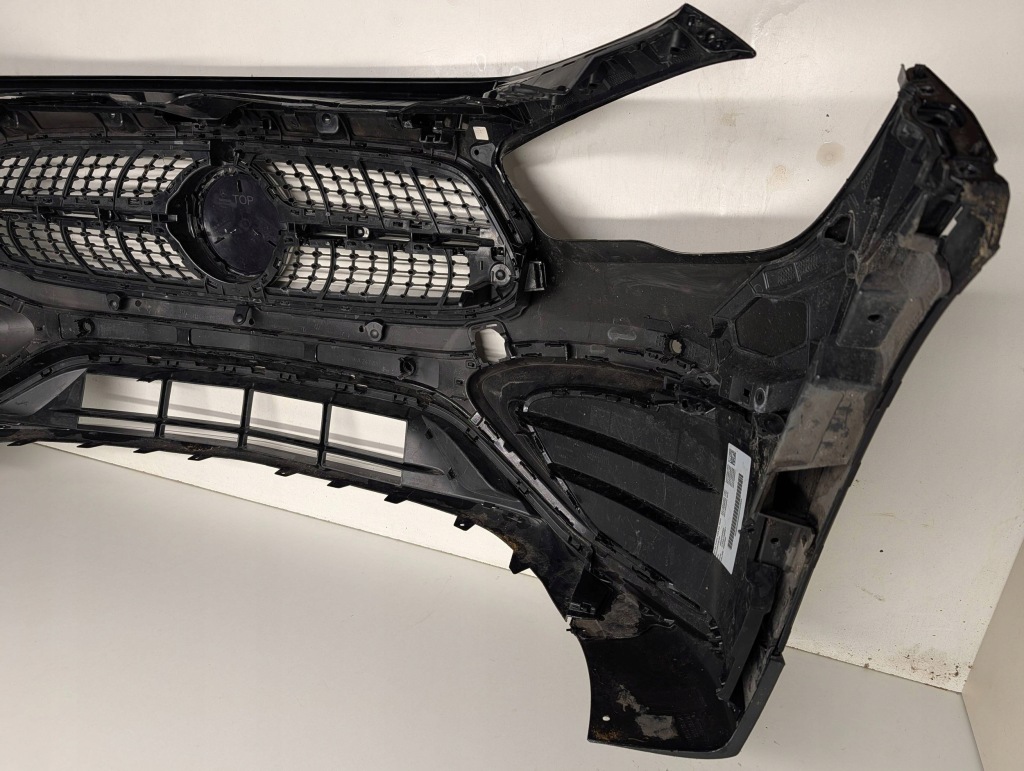 Бампер перед mercedes gla h247 рестайлинг  amg 2023- в Украине