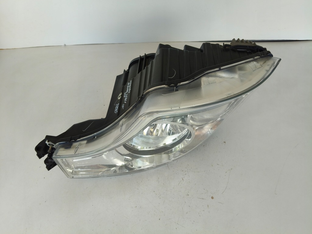 Лампа ліва фара mercedes actross mp4 w961 led Недорого
