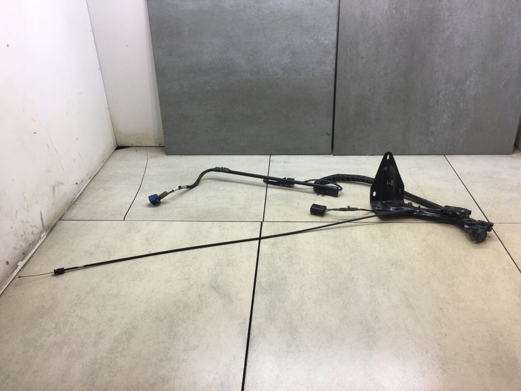 фото №1, Ролик дверь раздвижных левая voyager iv