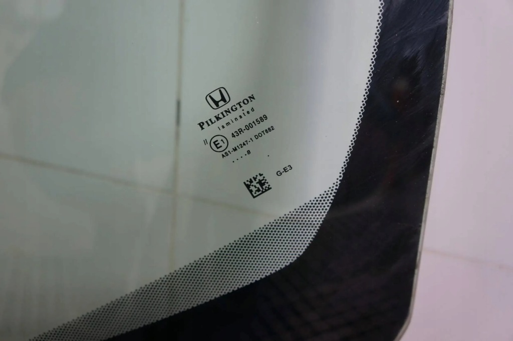 фото №2, Стекло лобовое перед передняя honda civic x