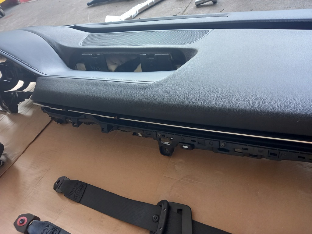 фото №4, Консоль приборная панель датчик 3x подушка безопасности 4 ремни genesis g80