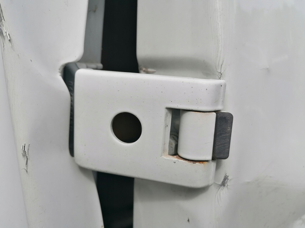 фото №1, Петлі двері правий задня master iii movano b