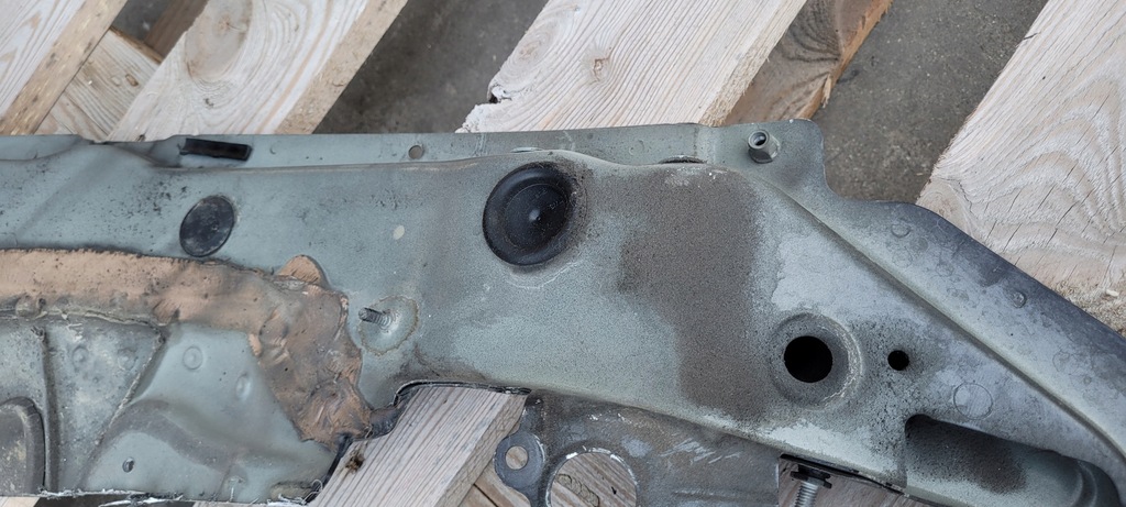 фото №9, S7 4g a7 носик крыла правый лонжерон a6 c7 s6 lx5p