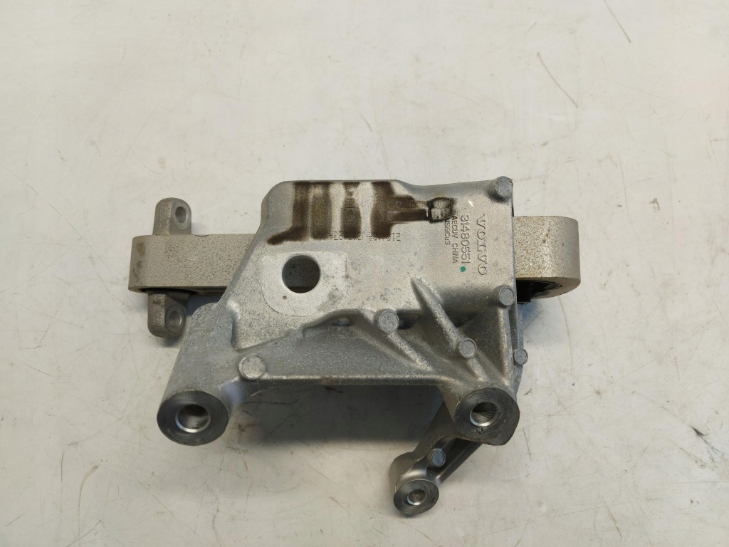 фото №3, Volvo xc90 ii lift b5 подушка двигуна права 31480551