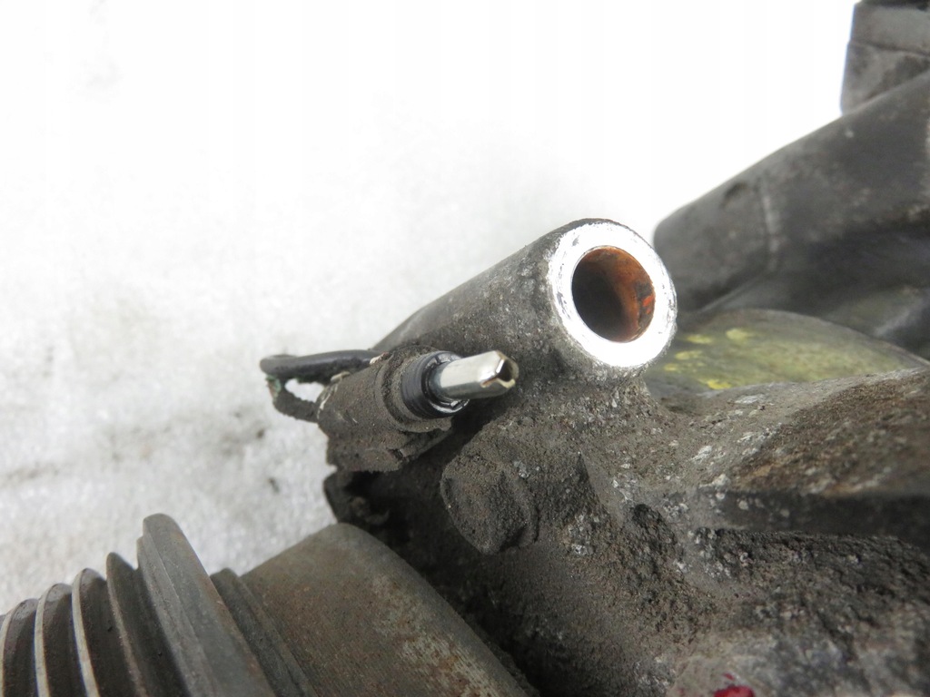 фото №7, Компресор кондиціонера renault thalia i 1.4 16v - k4j 712 8200315744