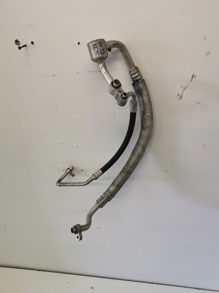 Купити Opel astra j рестайлінг  трубки дроти кондиціонера 1.6 cdti