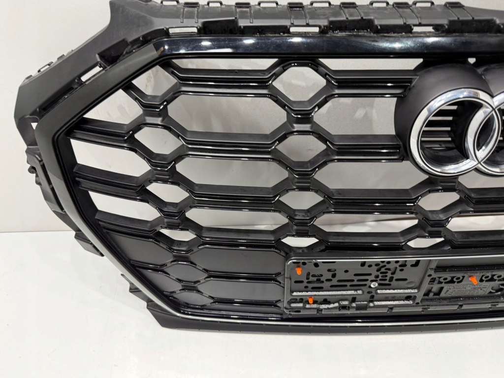 Audi q5 sq5 2 80a рестайлінг  s line чорний блиск решітка радіатора решітка  ładna 80a853651ah Доставка