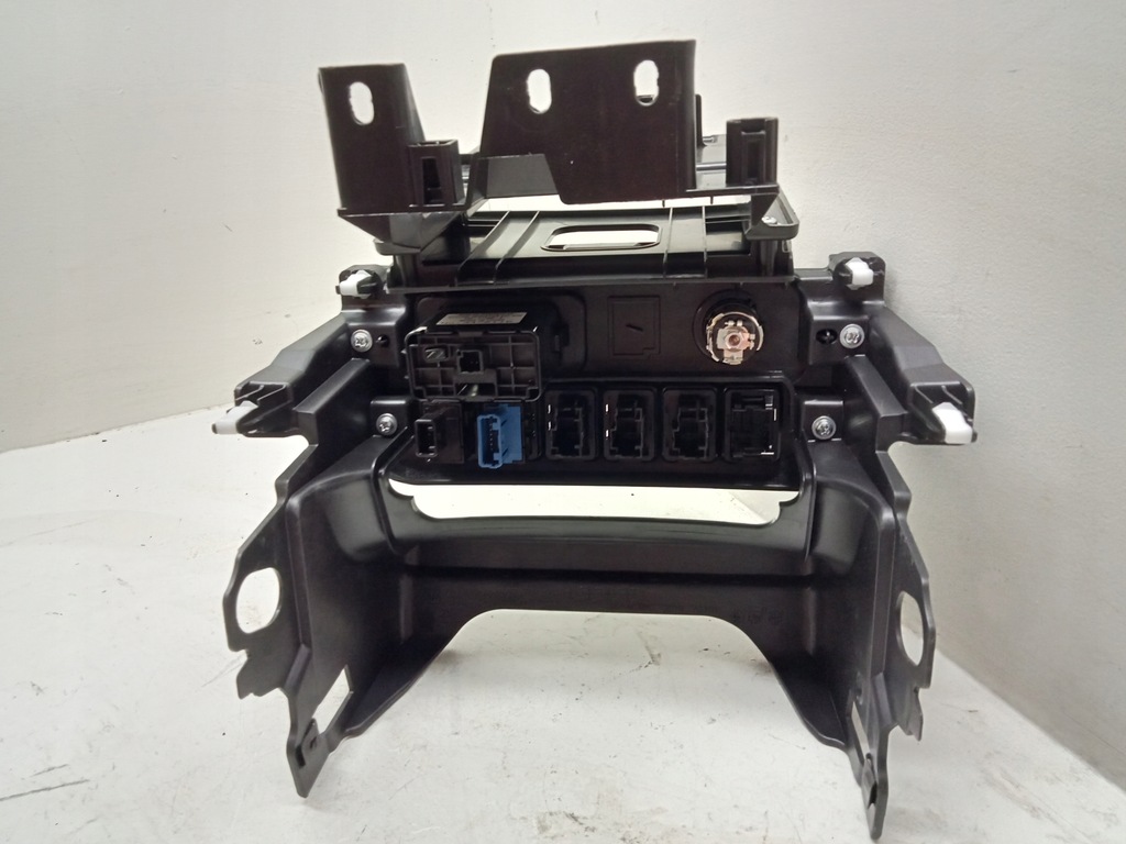 фото №7, Mitsubishi outlander iii phev панель рамка туннель eu