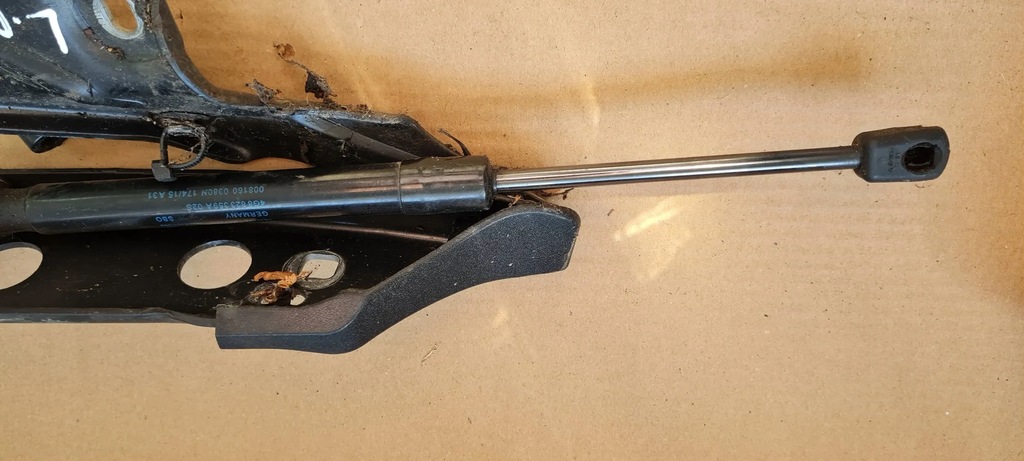 фото №9, A6 c7 4g lift петля крышки капот левый перед lx7u 4g8823301e a7 4g