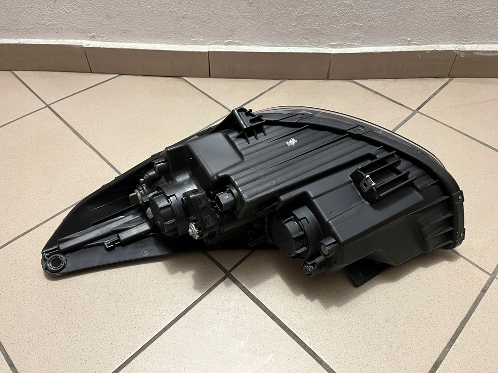 фото №16, Hyundai ix35 ix-35 09- лампа передня перед права