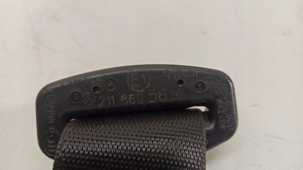 фото №4, Pas безпеки правий перед mercedes w211