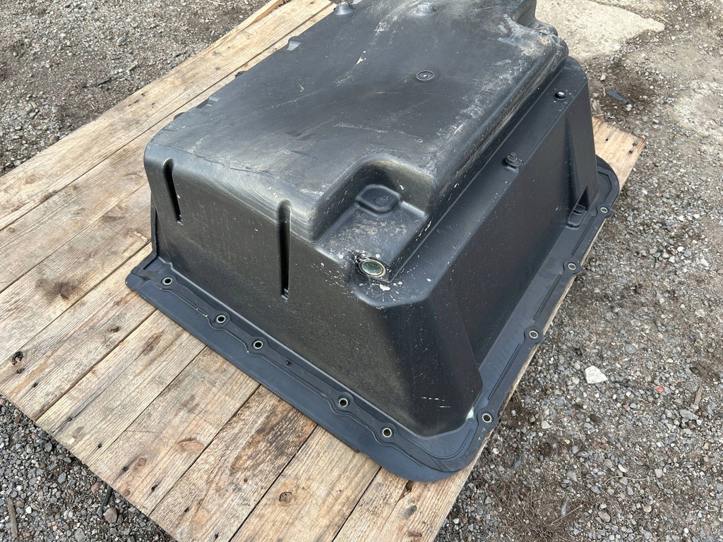 фото №8, Пол вкладка поддон ниша багажника maserati granturismo 2008-