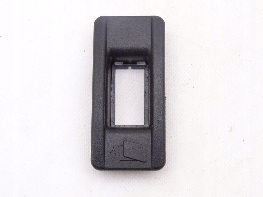 фото №1, Iveco stralis hi-way 13- e6 рамка заглушка перемикачів 504189090