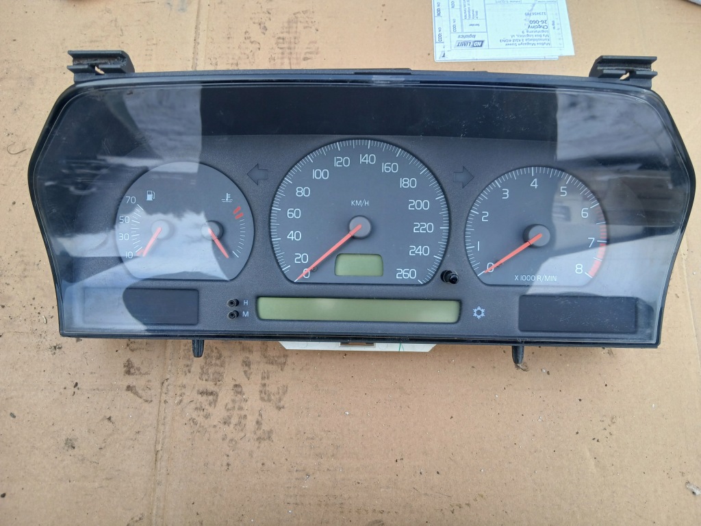 фото №1, Счетчик приборы volvo v70 9168144
