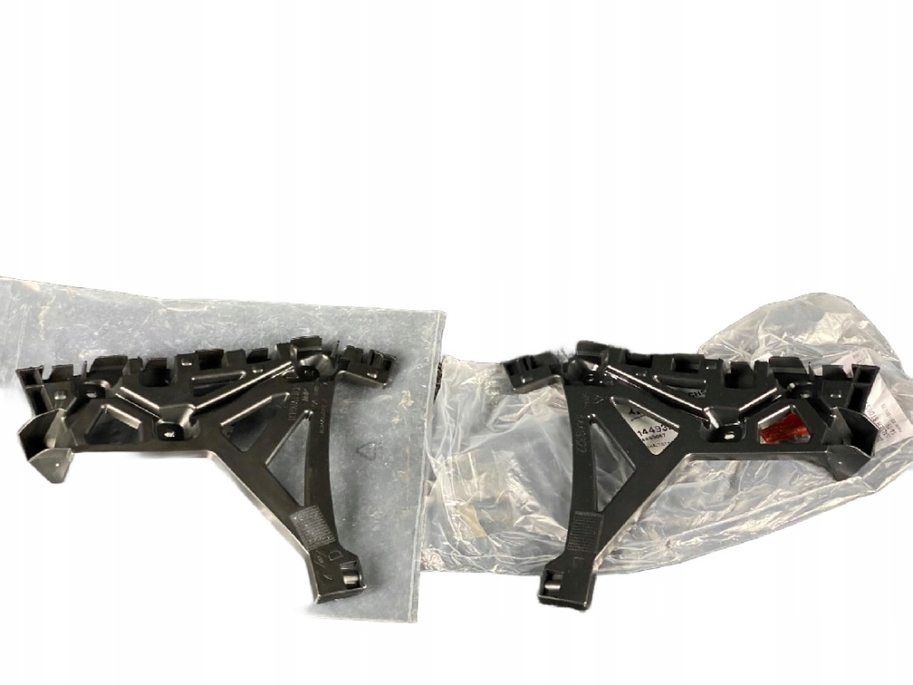 фото №1, Renault twingo iii направляющая бампера правый левый задняя