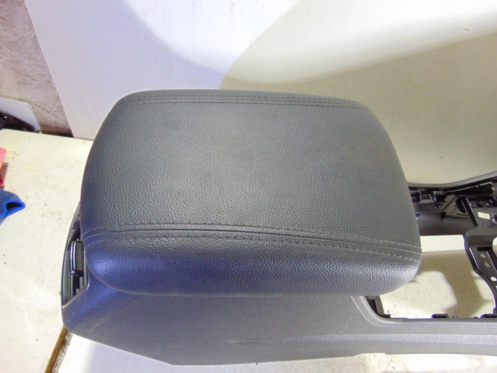 фото №9, Туннель средний подлокотник hyundai tucson iii