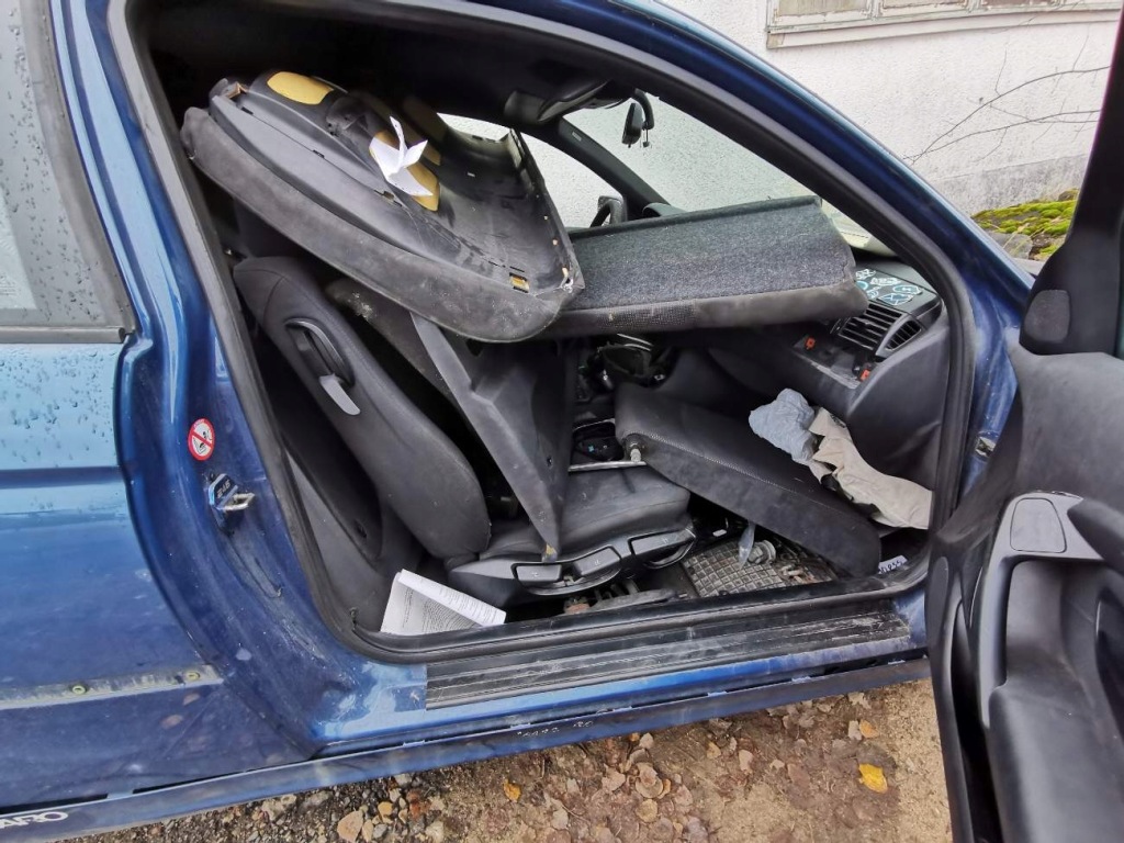 Bmw 3-series двигун кришка обігрівача 2002 2.0l 6912523 Зі Шроту