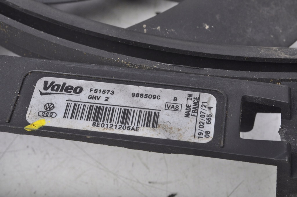 фото №7, Audi a4 b7 2.0 d вентилятор радіатора 8e0121205ae