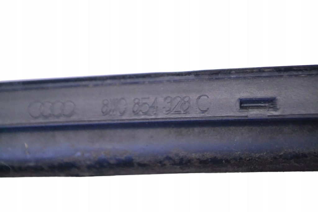 фото №5, Audi a4 s4 b9 8w 2018 правая сторона молдинг стекло лобовое / передней