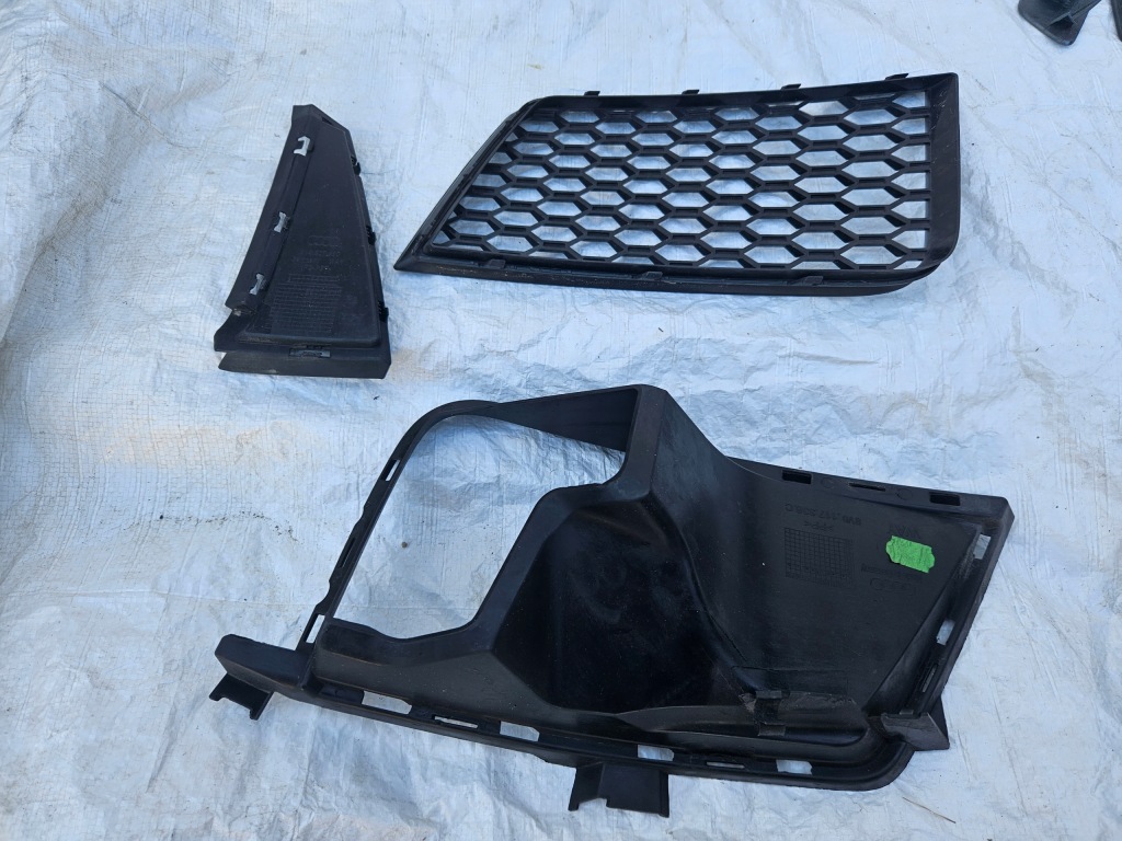 фото №11, Audi rs3 8v4 плита спойлер решётка бампер перед