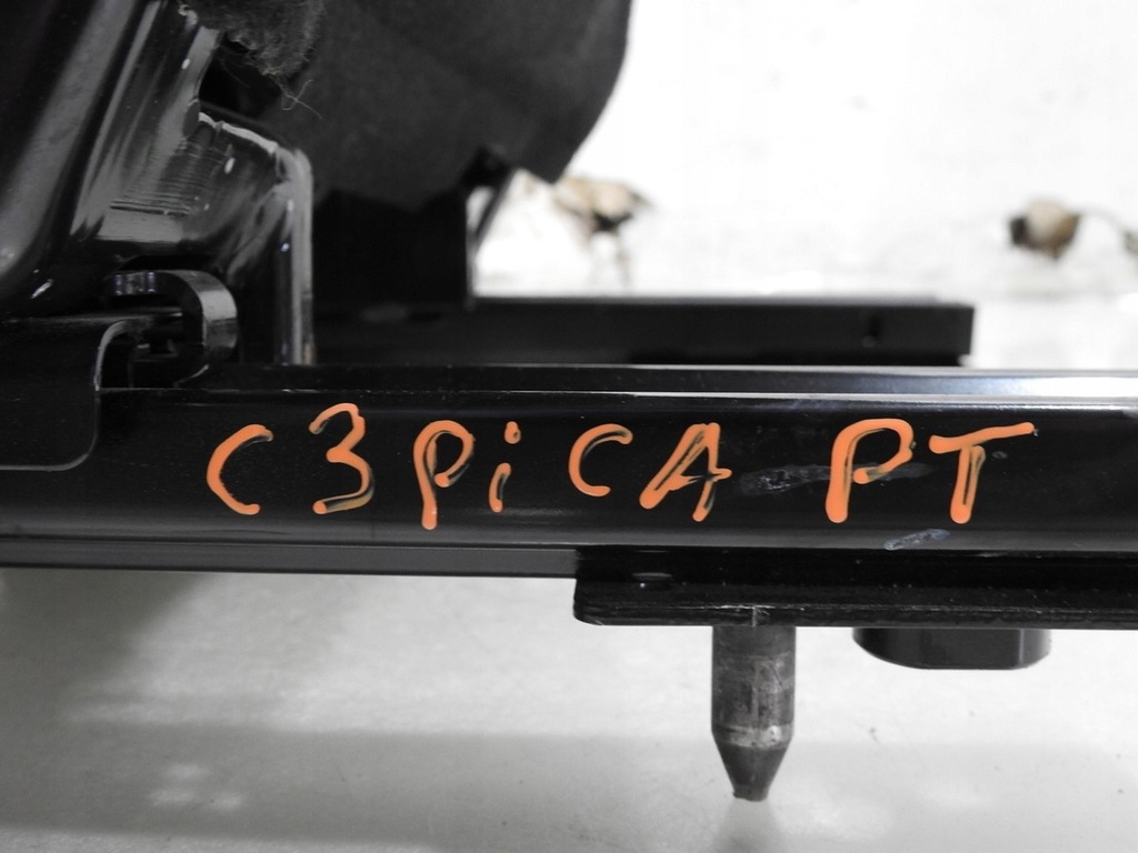 фото №9, Сиденье правый задняя citroen c3 picasso