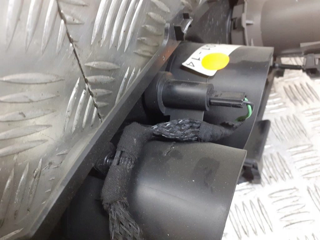 фото №3, Рамка защита спидометра chrysler pt cruiser 2.0